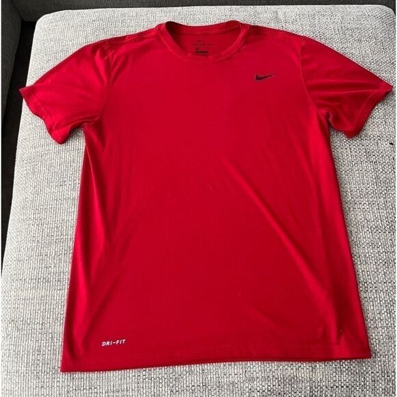 Men’s Nike Shirt - Picture 1 of 5